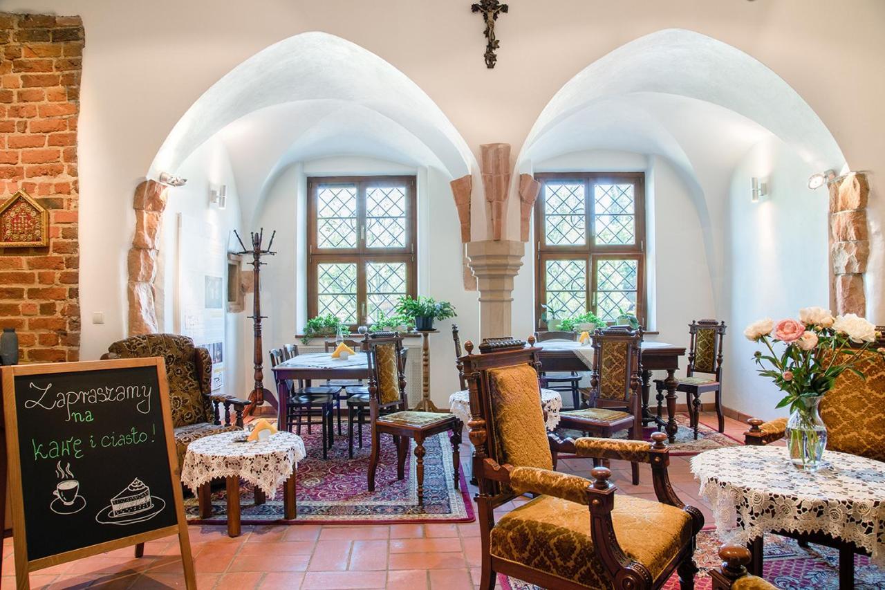 Dom Notre Dame Bed & Breakfast Wroclaw Bagian luar foto