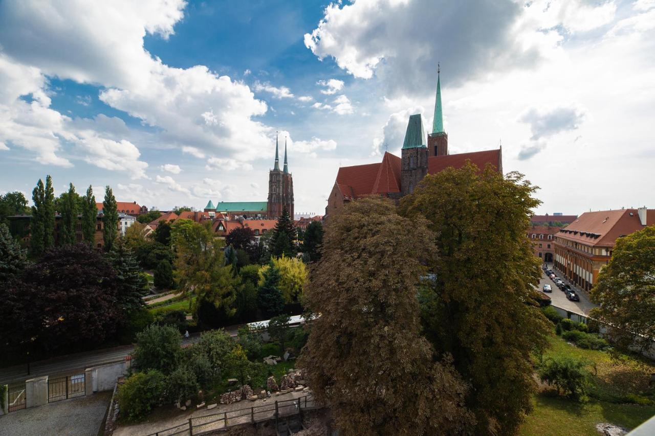 Dom Notre Dame Bed & Breakfast Wroclaw Bagian luar foto