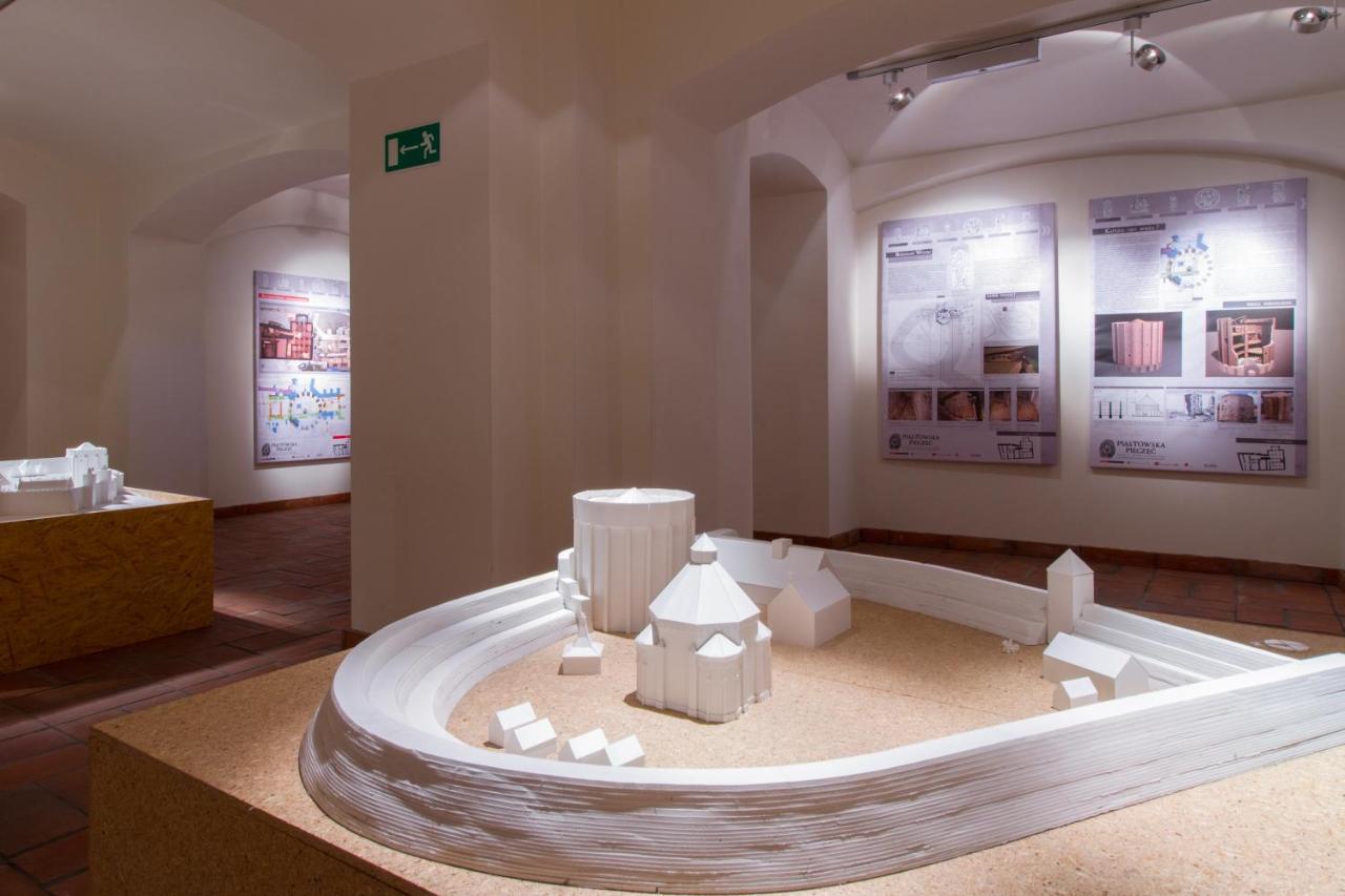 Dom Notre Dame Bed & Breakfast Wroclaw Bagian luar foto