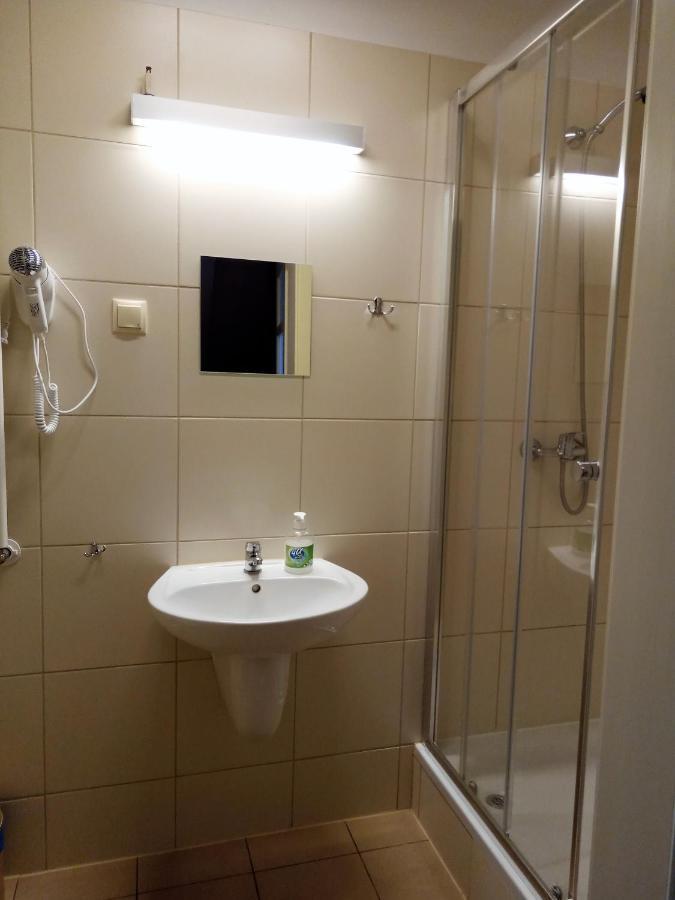 Dom Notre Dame Bed & Breakfast Wroclaw Bagian luar foto